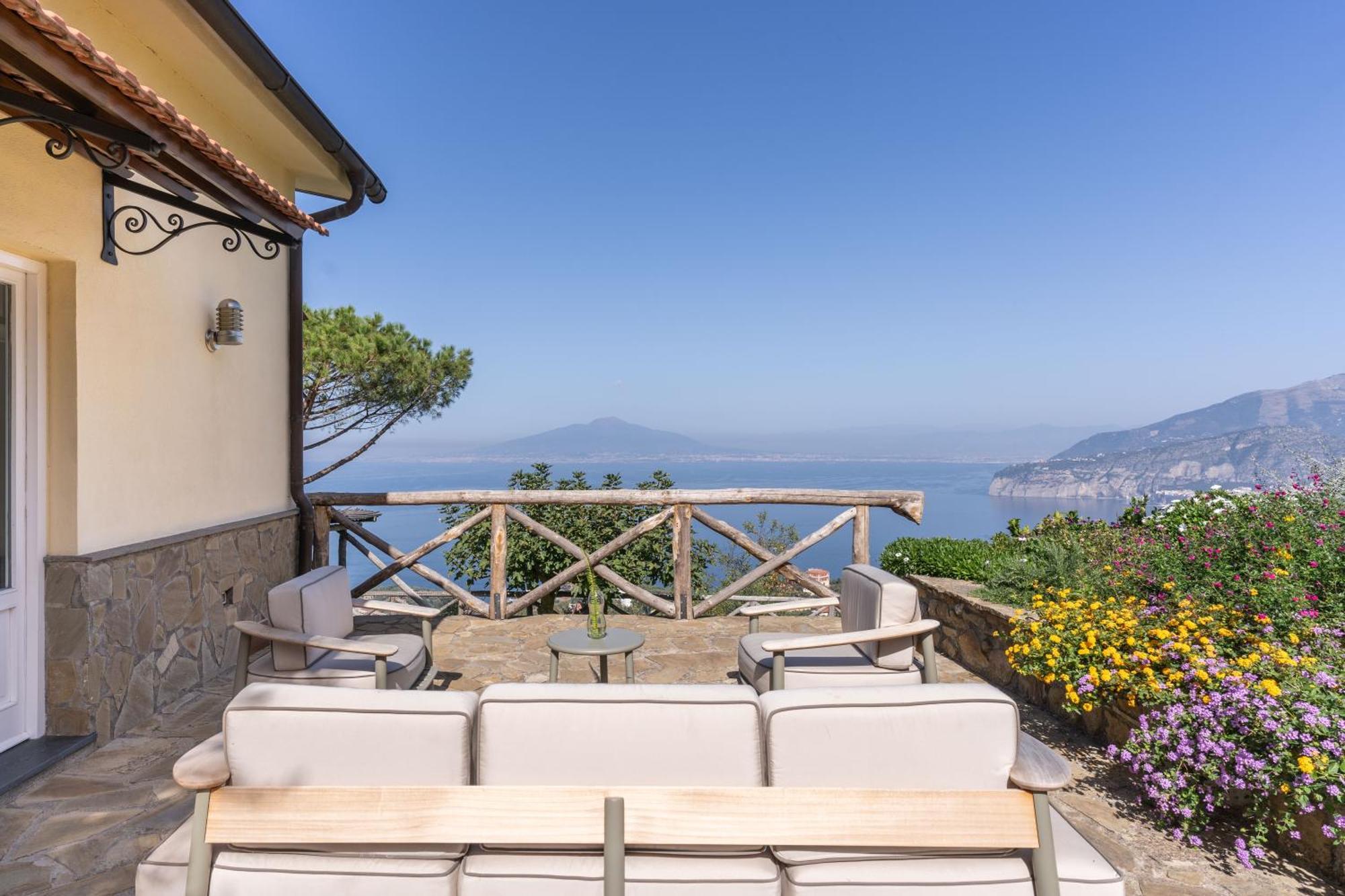 Villa Giulia Boutique Views Pool And Guest Services سورينتو المظهر الخارجي الصورة